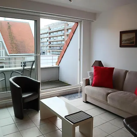 In With Terrace, Cleaning Included Nieuwpoort